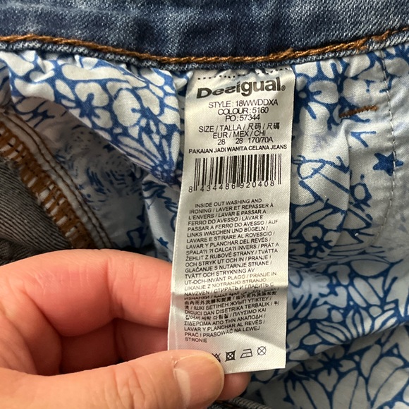 NWT - Desigual Women’s Mini Flare Sequin Jeans - EU Size 28 / US Size 4 - Picture 9 of 11